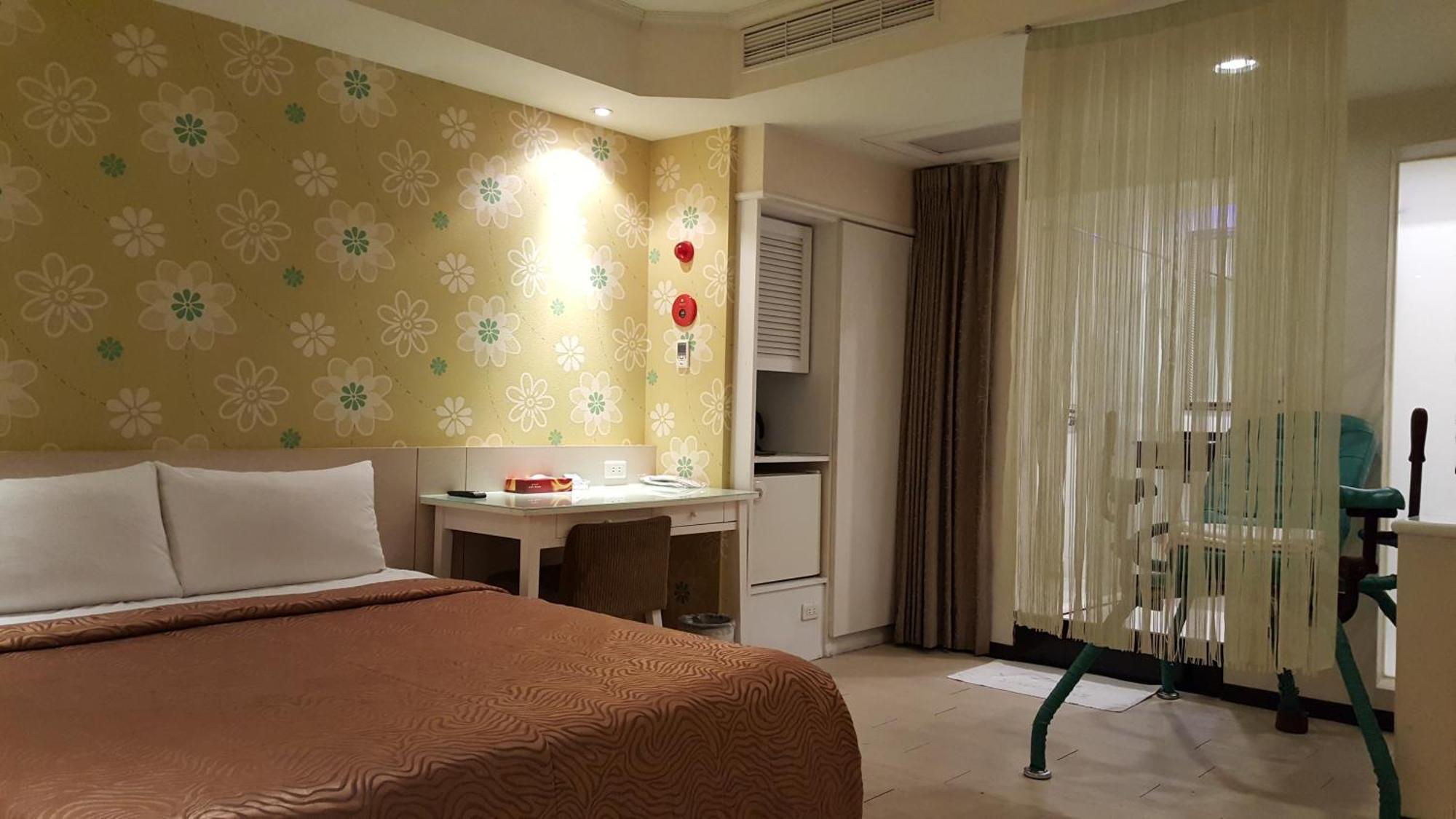 Windmill Fashion Hotel Kaohsiung Quarto foto
